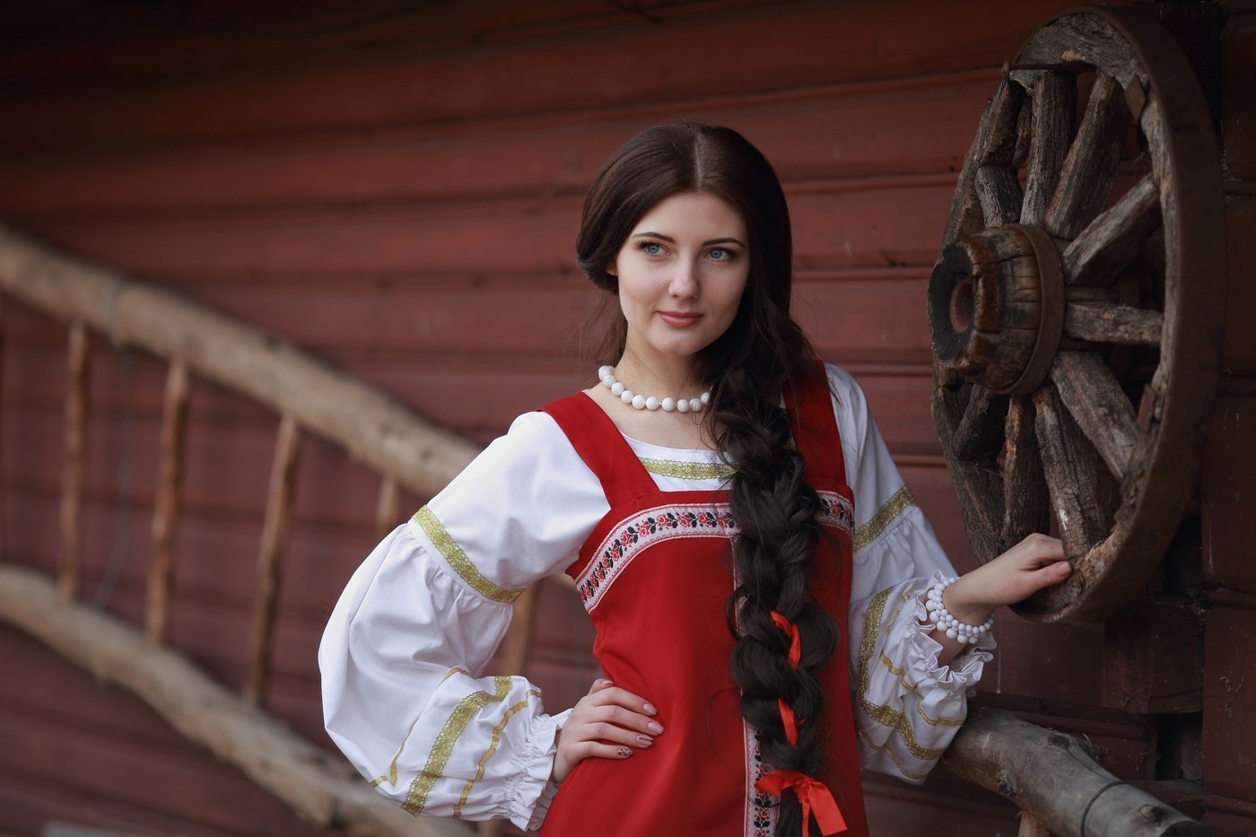 Girls in Slavic costumes in Lanus